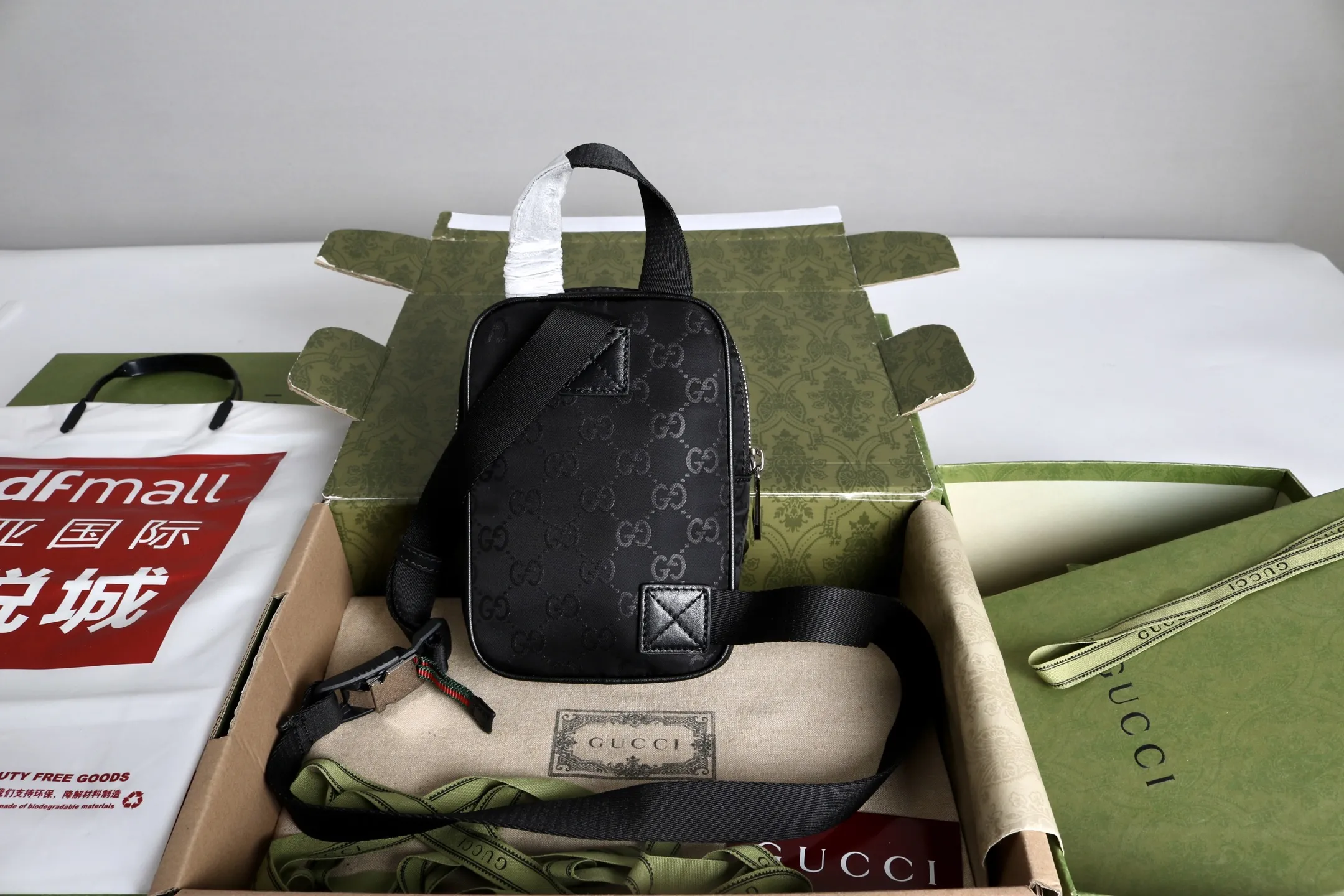 Gucci Nexus mini slingbag 834274 - Image 4
