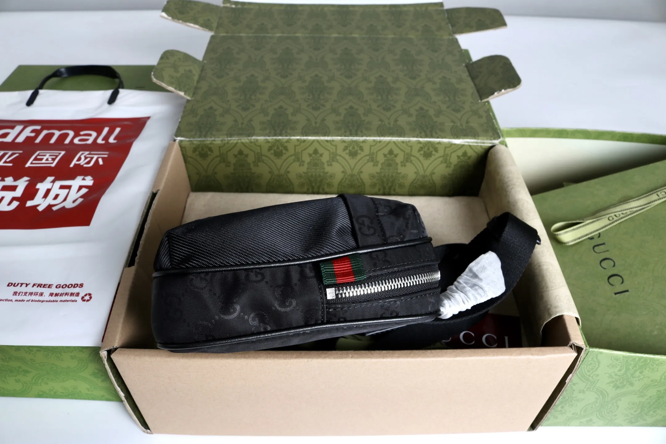 Gucci Nexus mini slingbag 834274 - Image 5