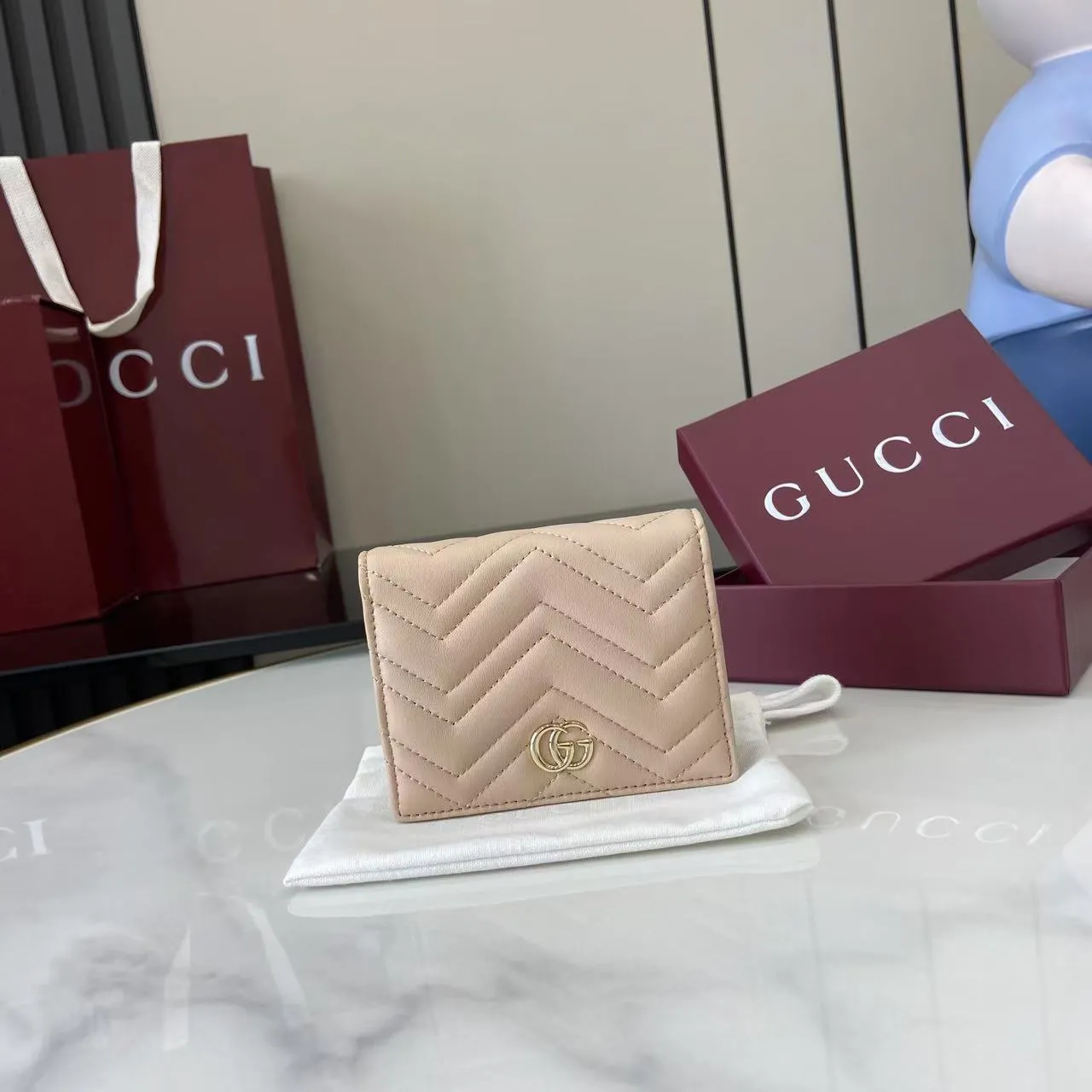 Alternative view of Gucci GG Marmont small wallet 466492