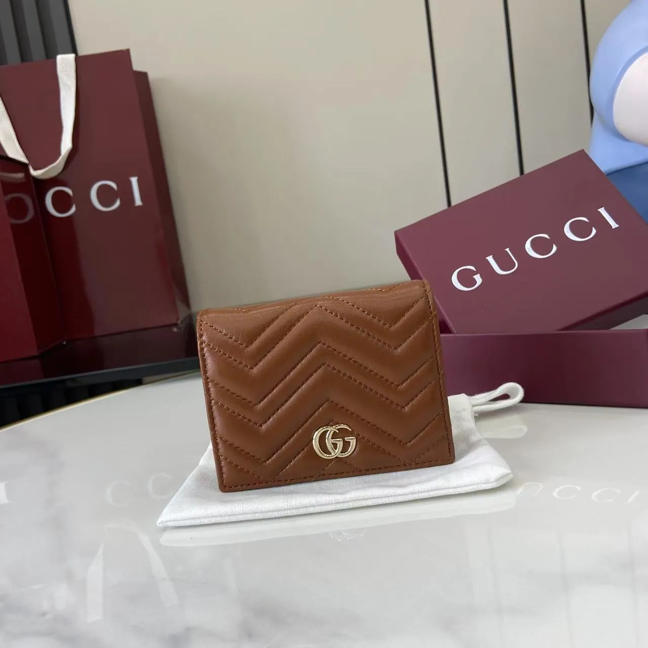 Alternative view of Gucci GG Marmont small wallet 466492