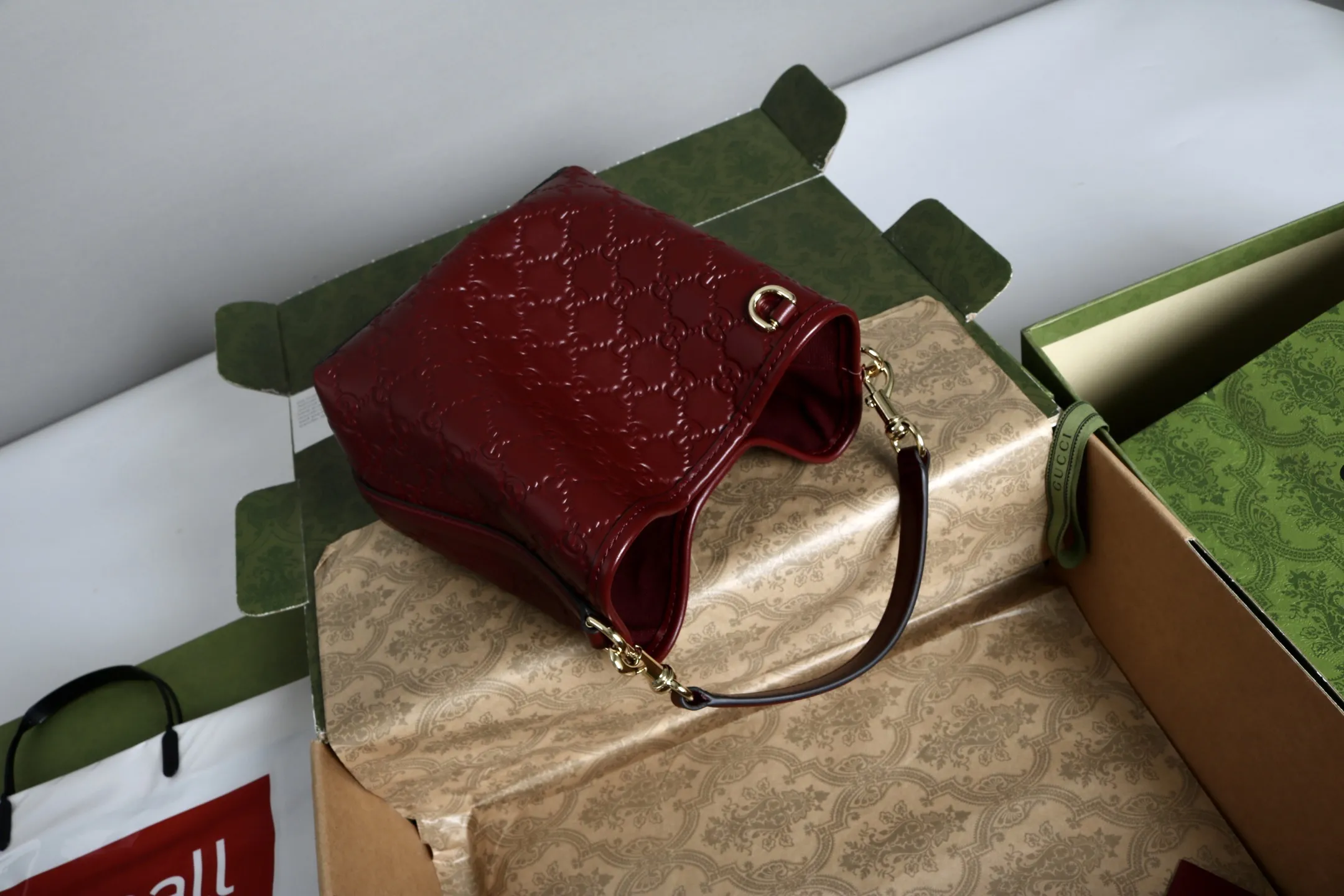 Gucci GG Emblem small bucket bag 815118 - 图片 15