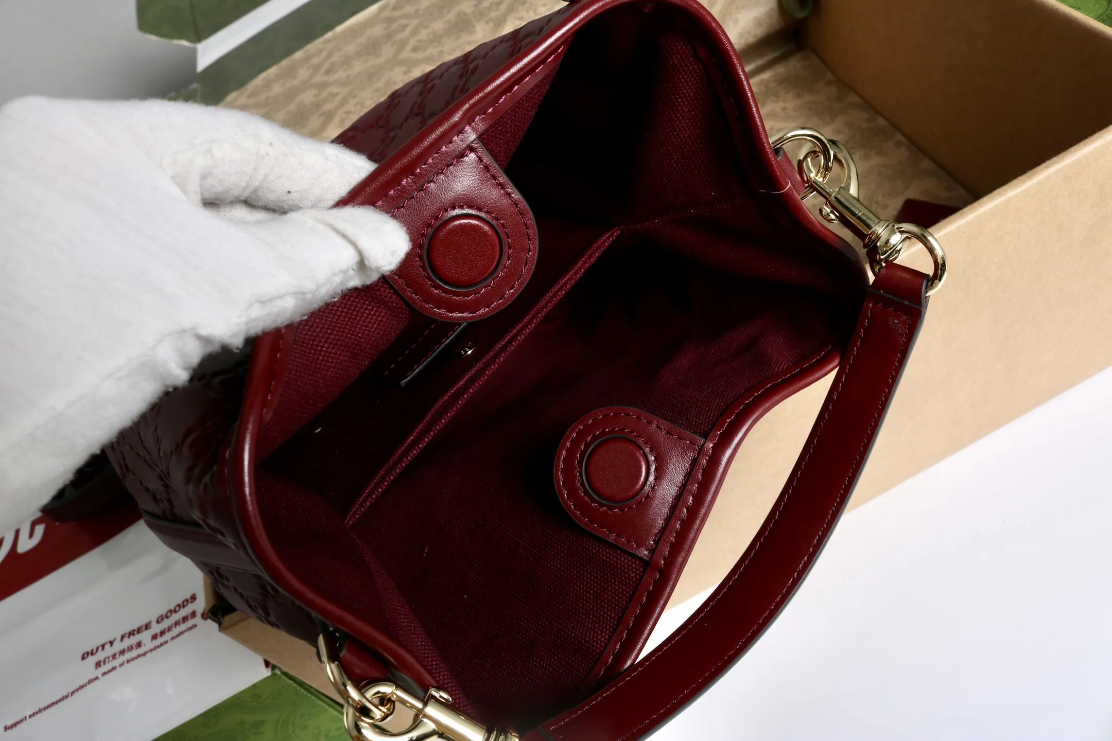 Gucci GG Emblem small bucket bag 815118 - 图片 16