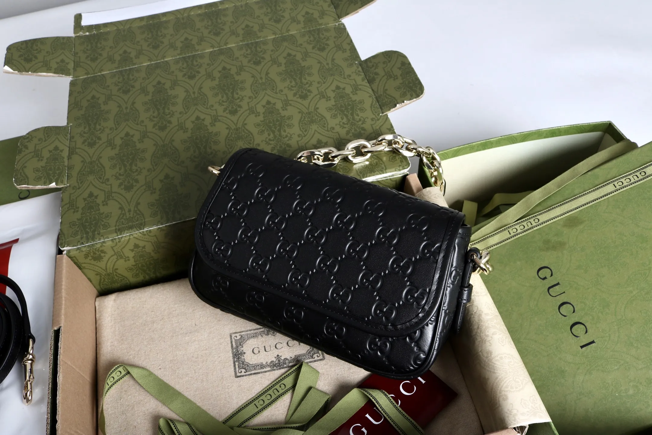 Gucci GG Emblem small shoulder bag 847448 - 图片 12