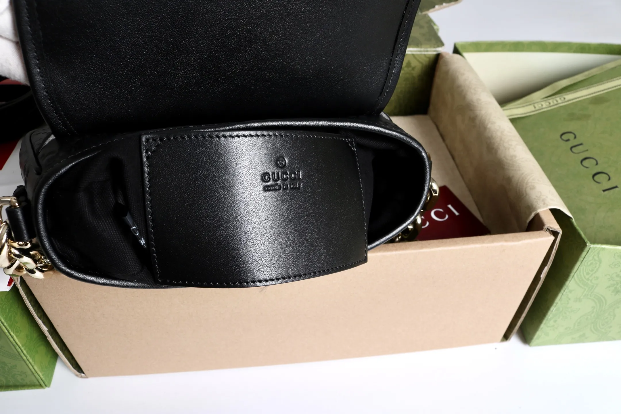 Gucci GG Emblem small shoulder bag 847448 - 图片 17