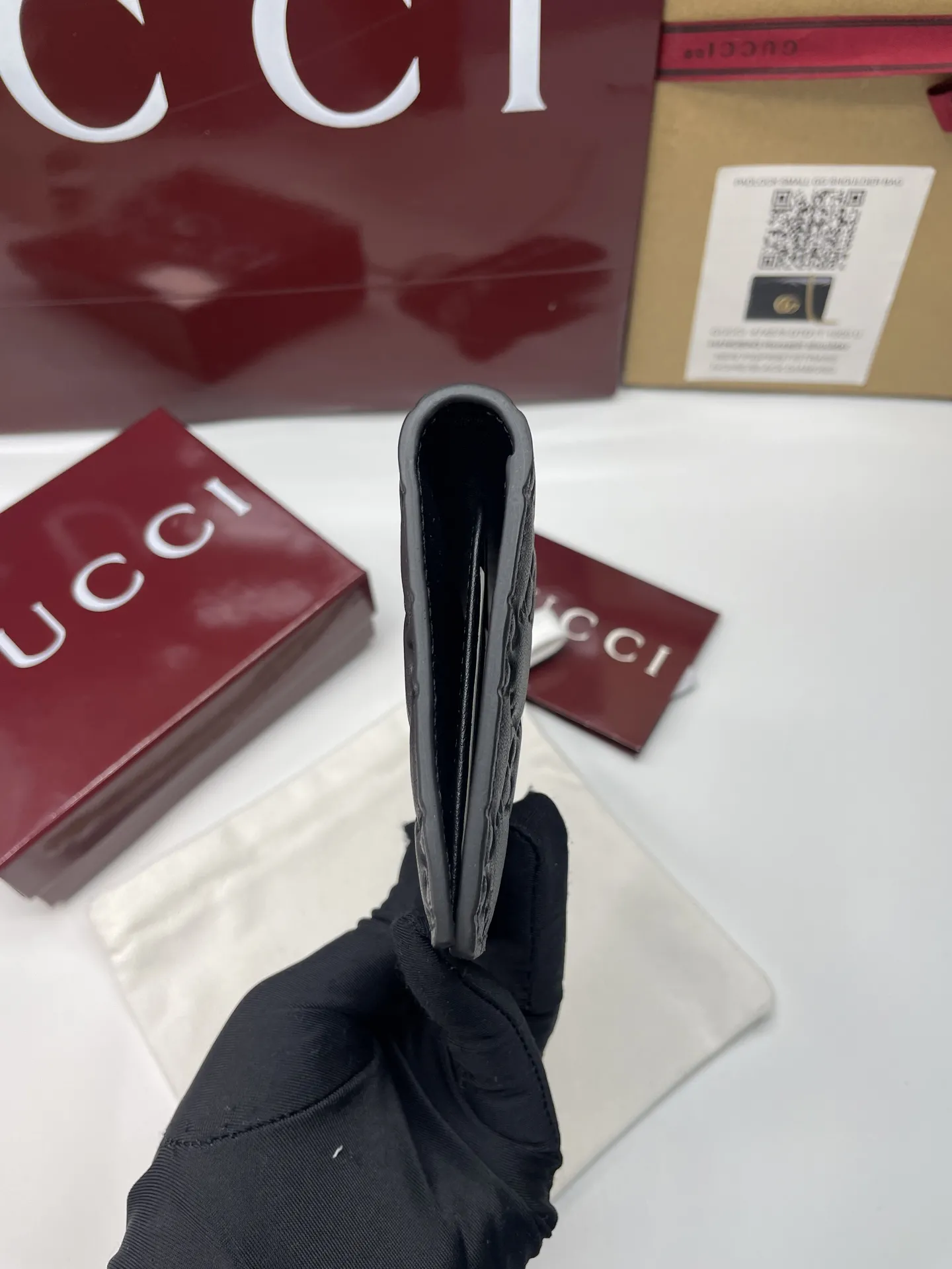 Gucci GG Emblem passport case 850184 - 图片 5