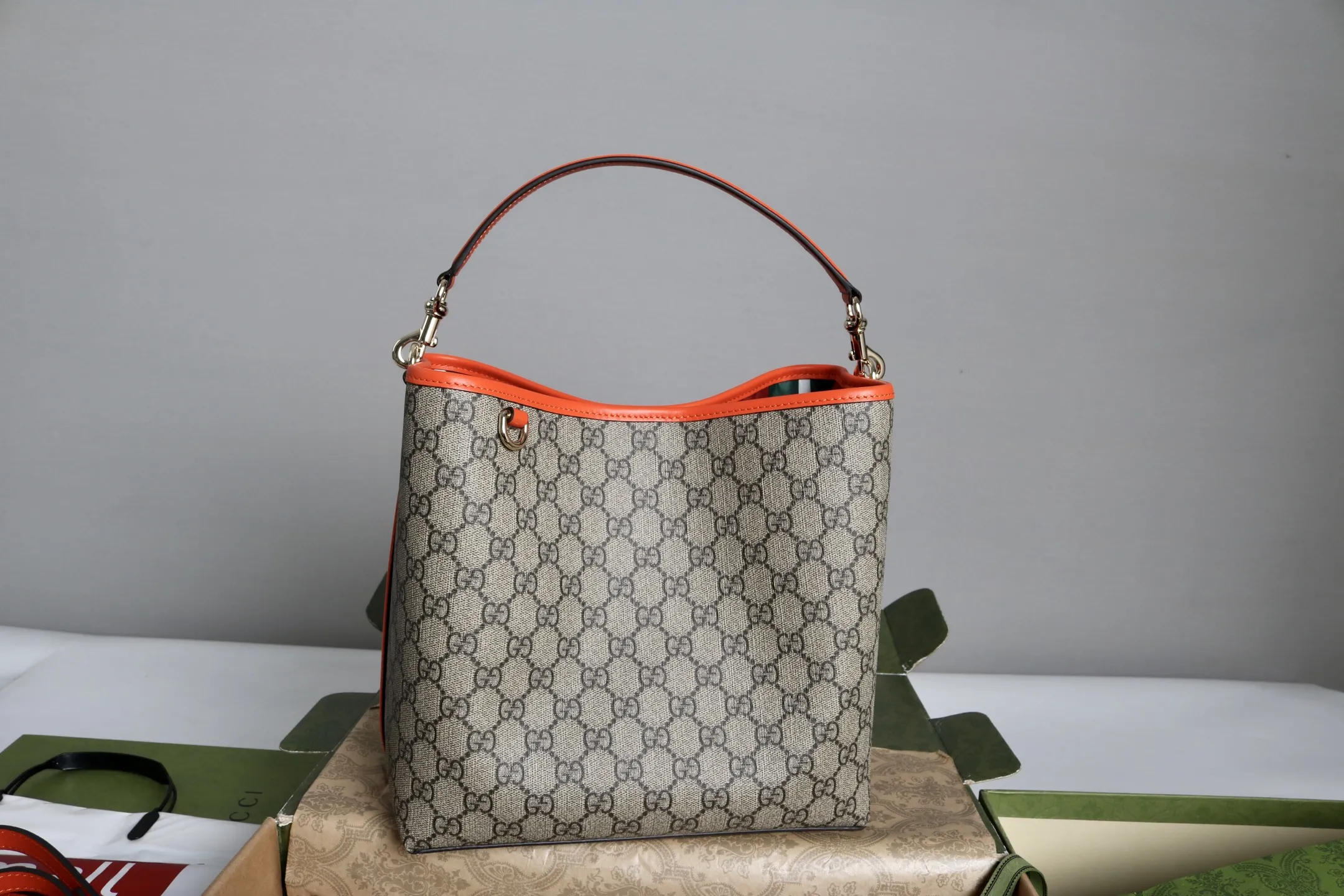 Alternative view of Gucci GG Emblem medium bucket bag 815103