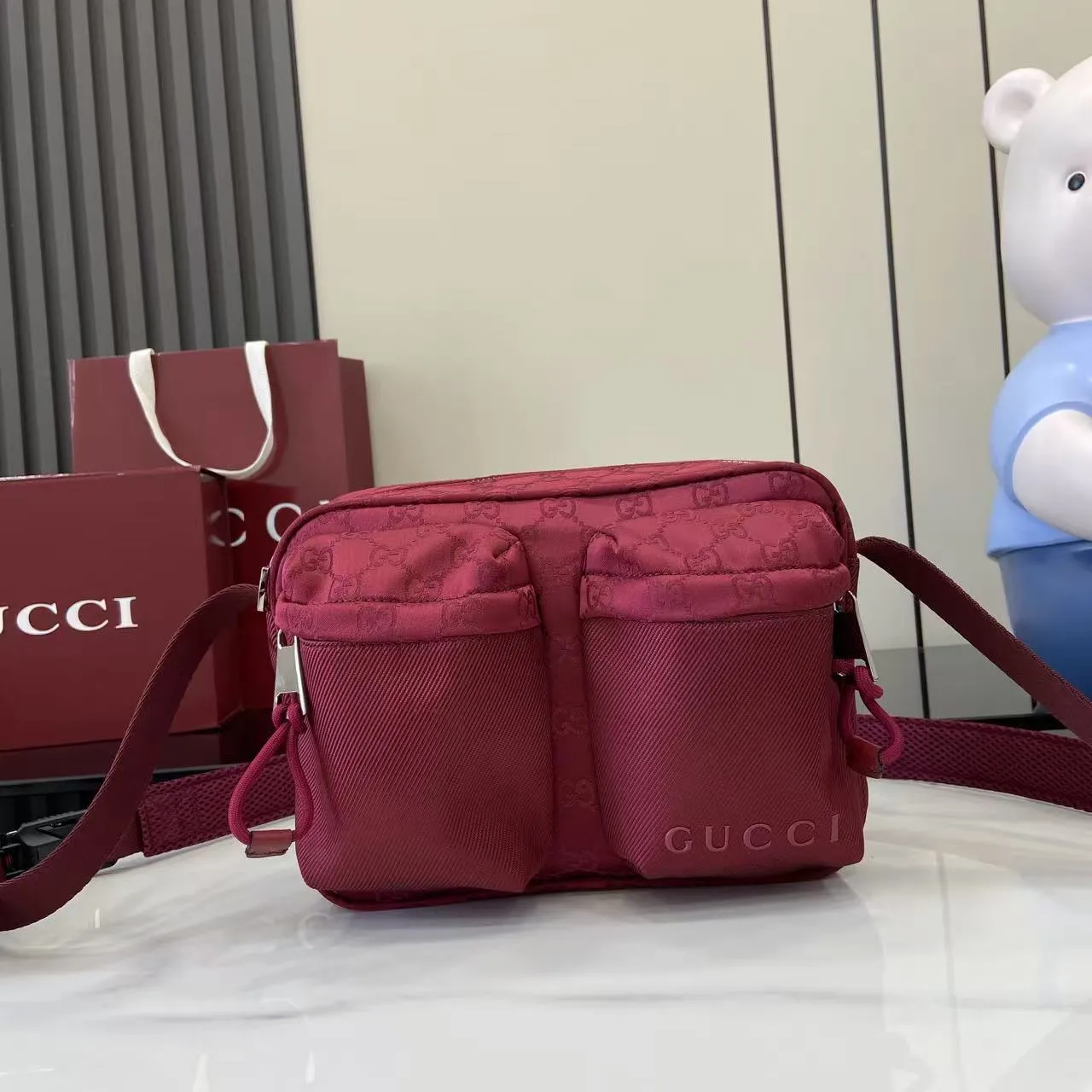 Alternative view of Gucci Nexus small crossbody bag 834475
