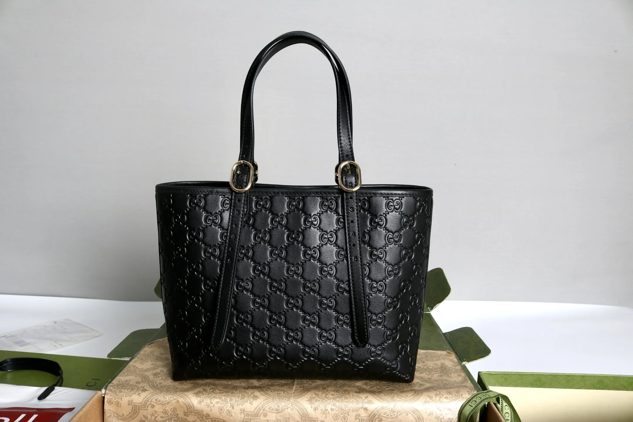 Gucci GG Emblem medium tote bag 847456 - 图片 3