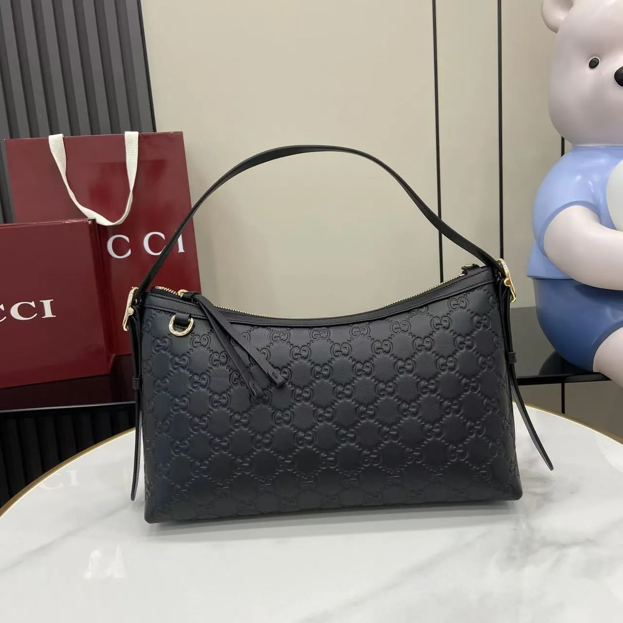 Alternative view of Gucci GG Emblem medium shoulder bag 847449