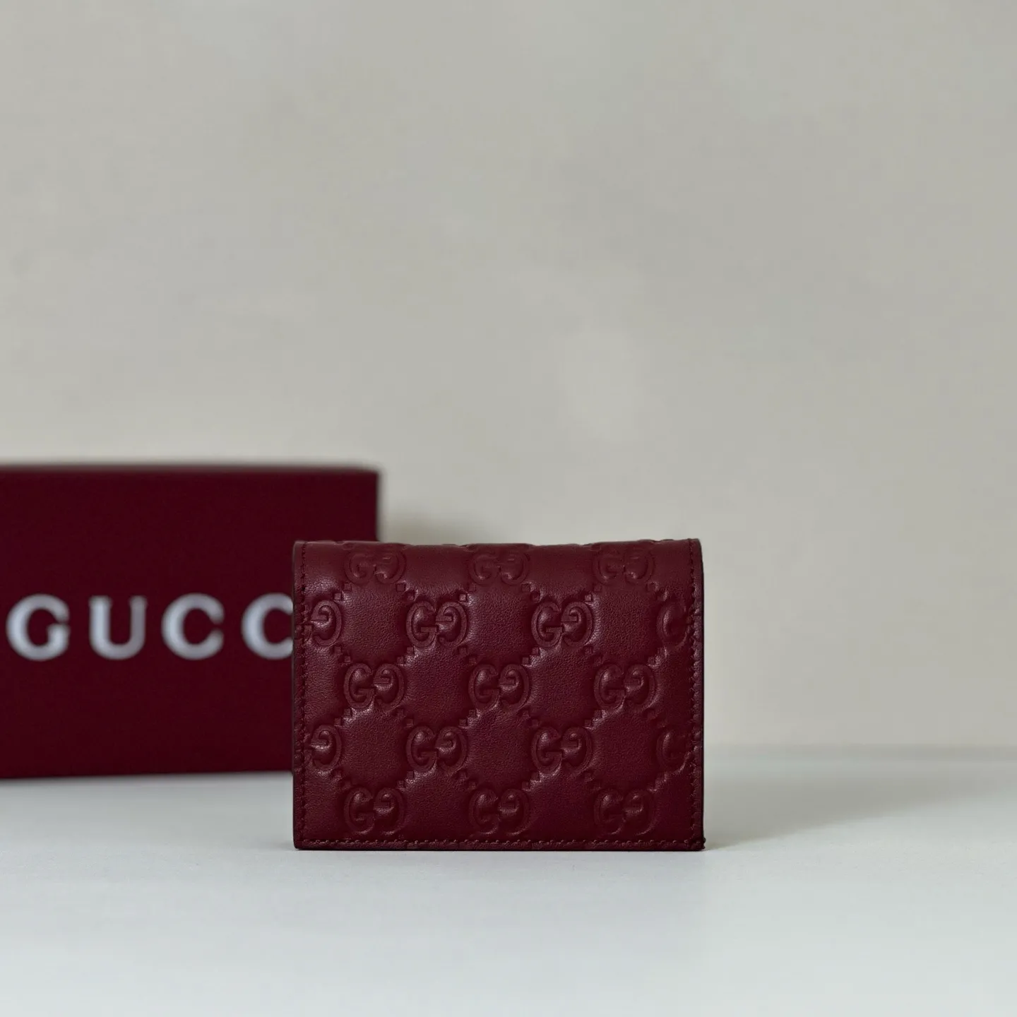 Alternative view of Gucci GG Emblem small wallet 847207
