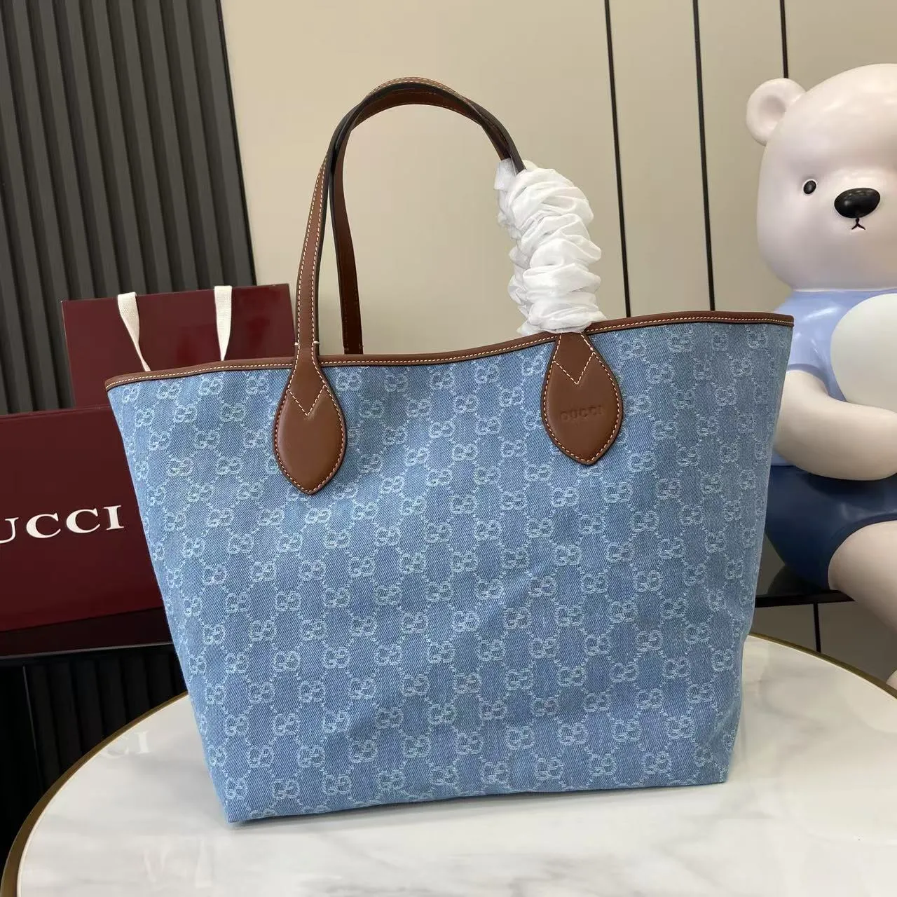 Alternative view of Gucci Totissima large tote bag 837190