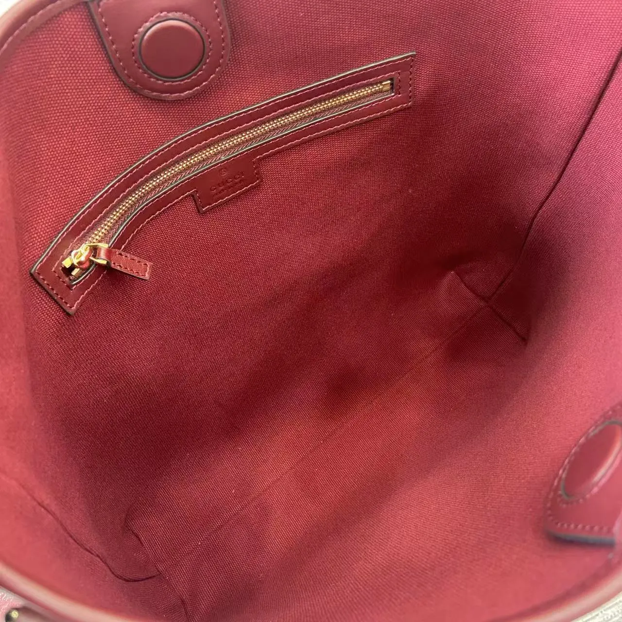 Gucci GG Emblem medium shoulder bag 847452 - 图片 7
