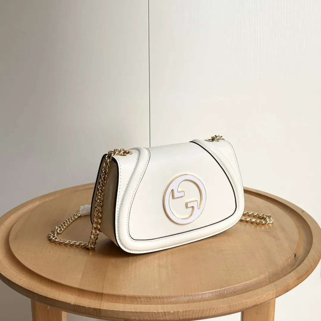 Alternative view of Gucci Blondie Small Shoulder Bag 815711