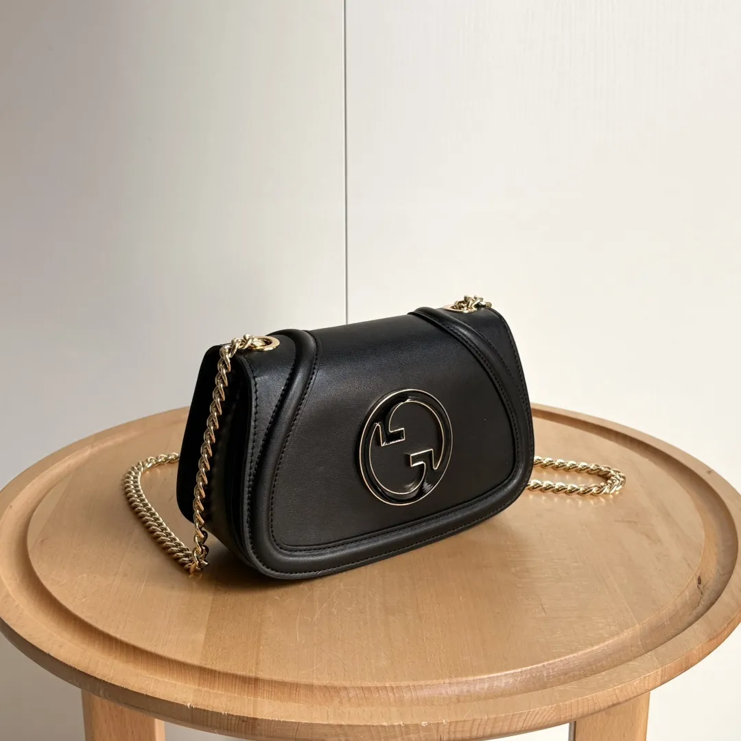 Alternative view of Gucci Blondie Small Shoulder Bag 815711