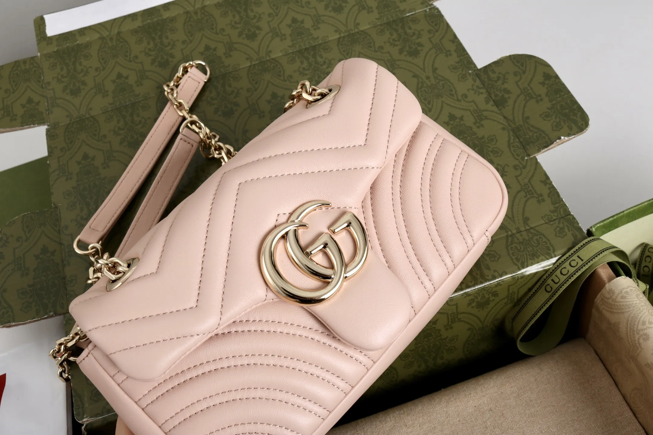Gucci Marmont Small Shoulder Bag ?837280 - 图片 3