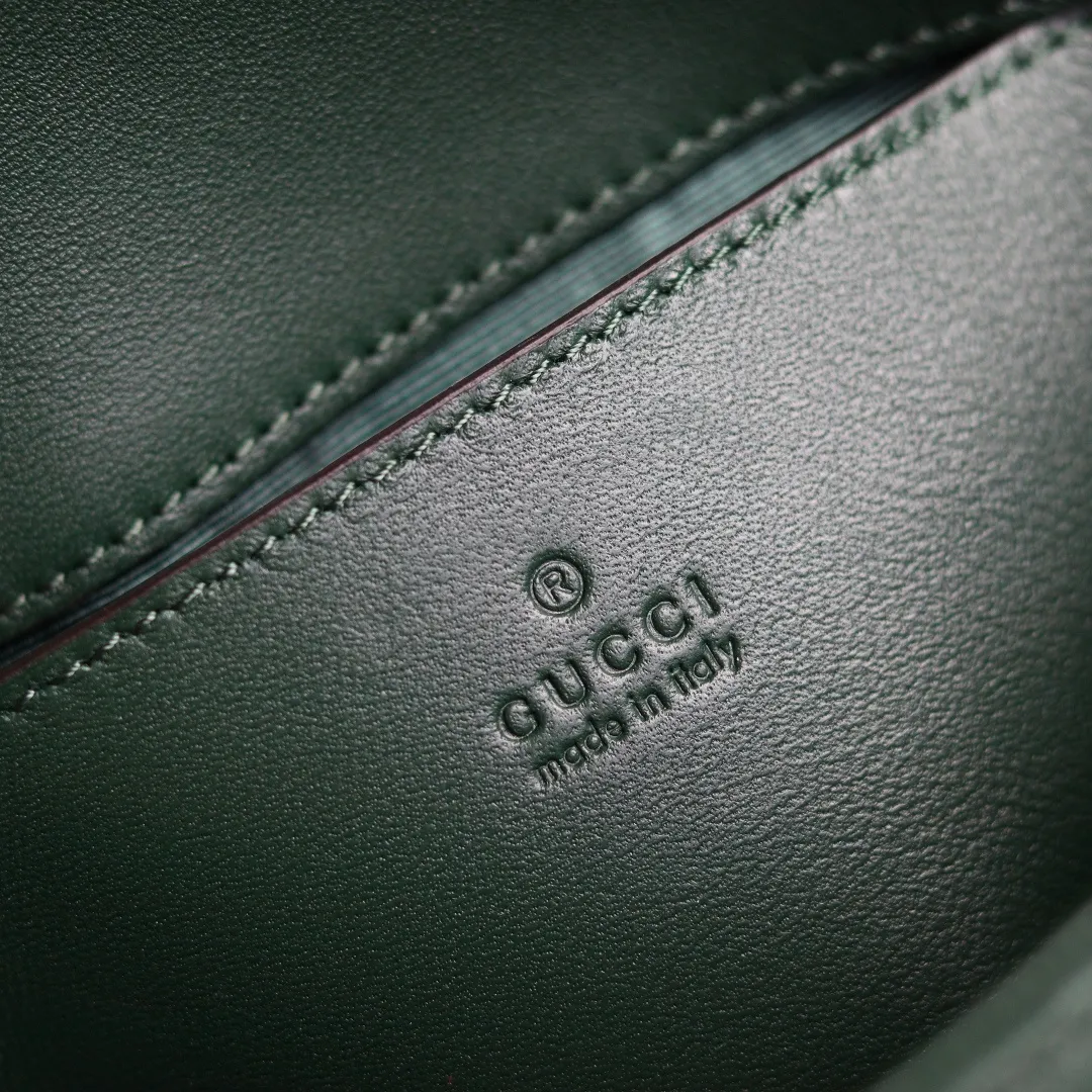 Gucci Marmont Small Shoulder Bag ?837280 - 图片 9