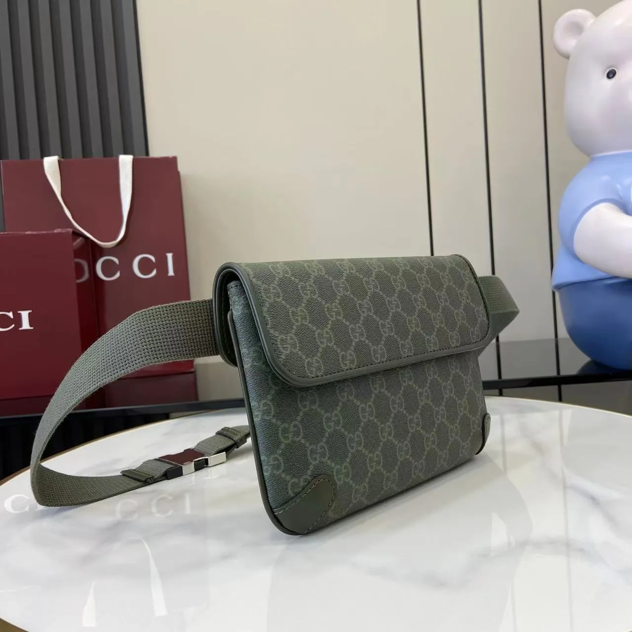 Gucci GG Monogram small belt bag 792091 - Image 3