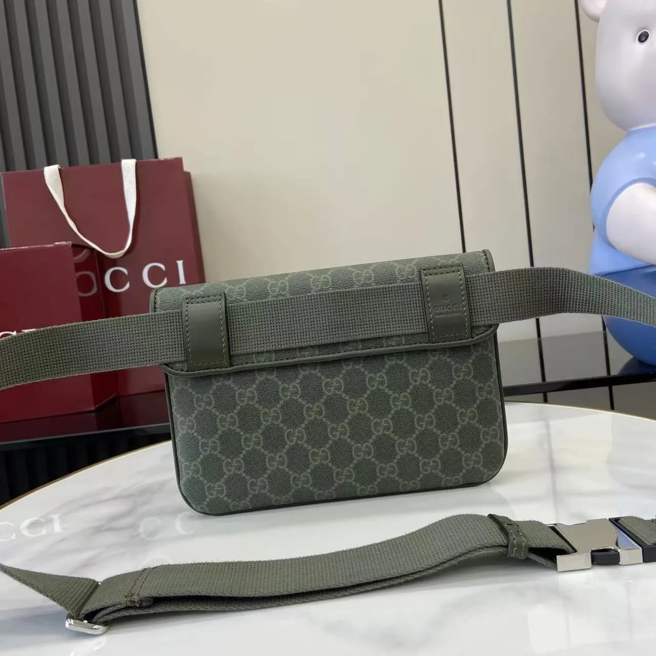 Gucci GG Monogram small belt bag 792091 - Image 4