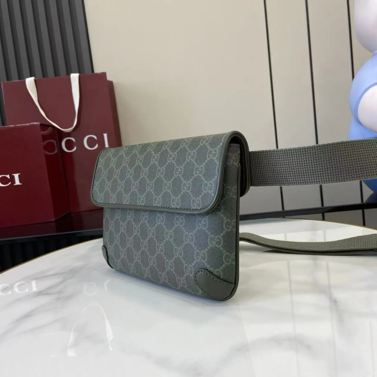 Gucci GG Monogram small belt bag 792091 - Image 5