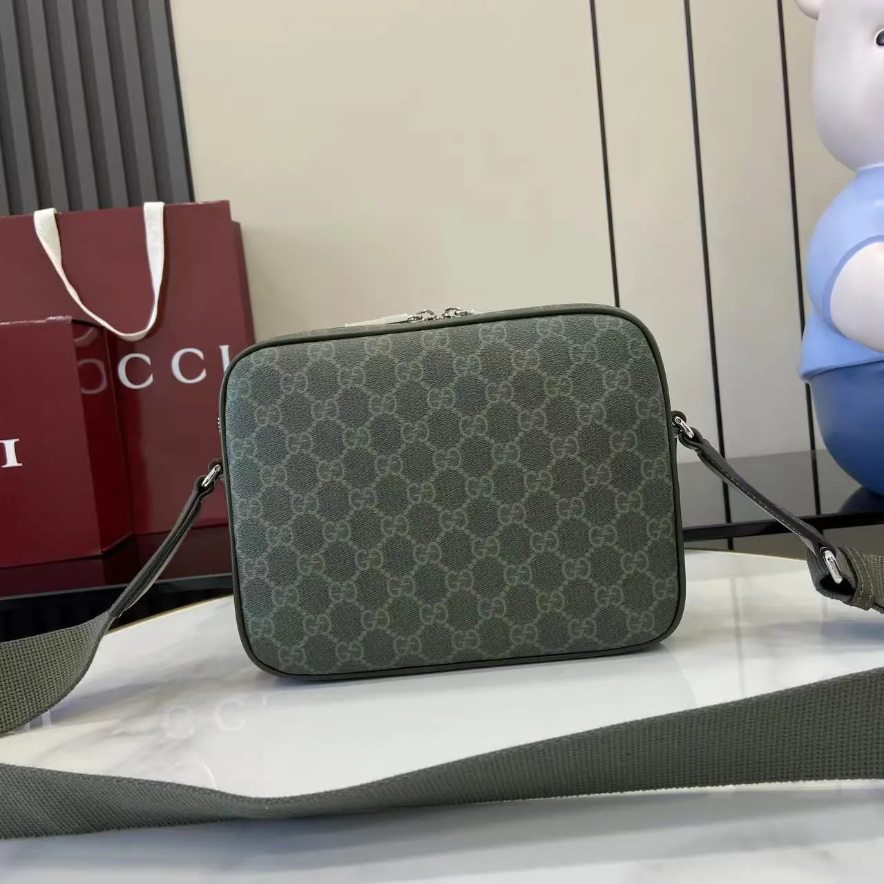 Gucci GG Monogram small crossbody bag 795479 - 图片 4