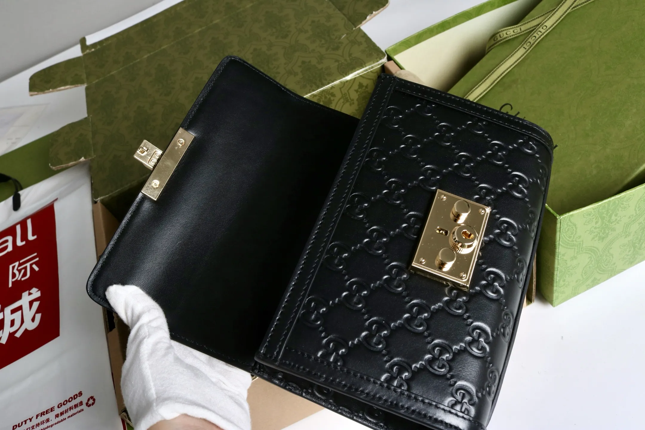 Gucci Padlock small top handle bag 848884 - Image 16