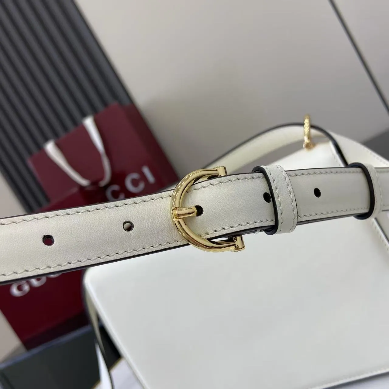 Gucci Siena small shoulder bag 846705 - Image 12