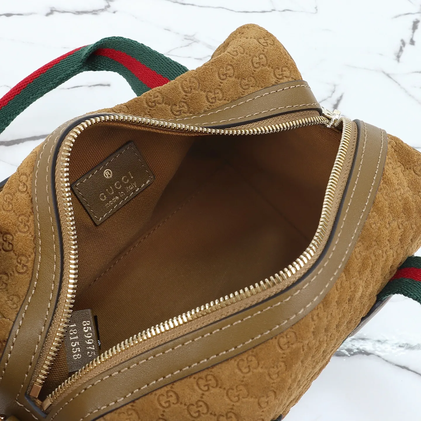 Gucci Mini GG handbag 859975 - Image 10