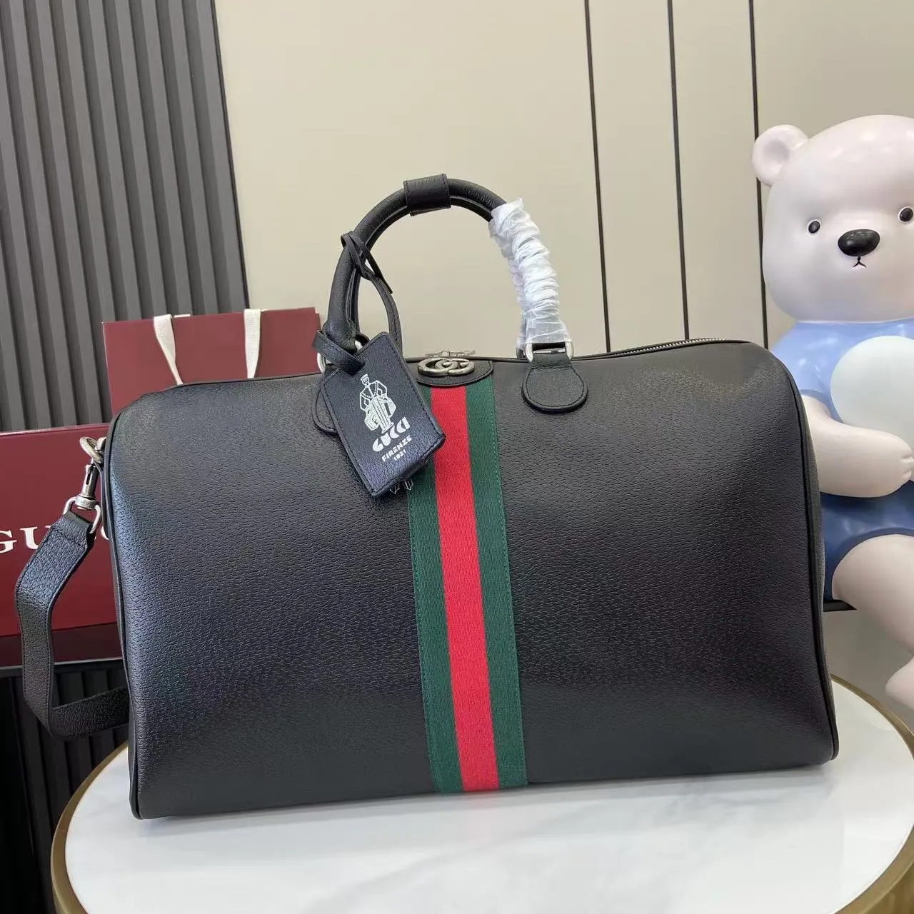 Alternative view of Gucci Savoy medium duffle bag 834460