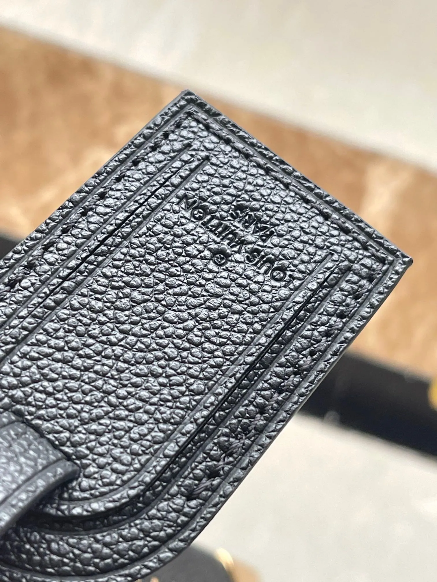 Louis Vuitton Camera Box M11131 - 图片 2