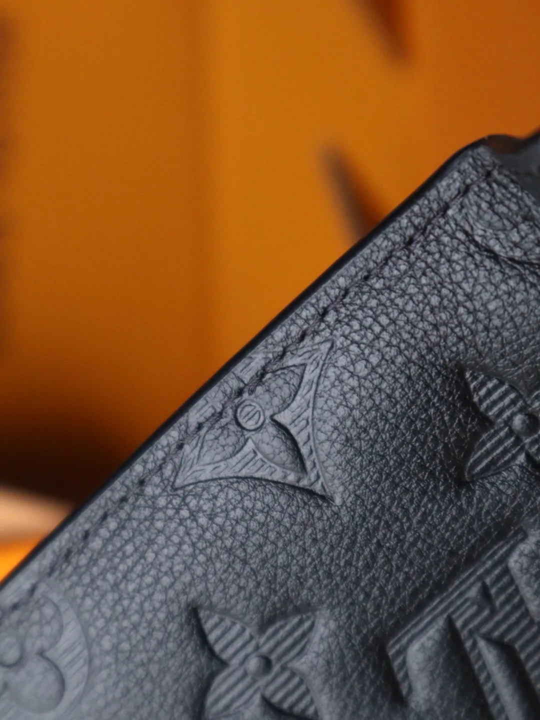 Alternative view of Louis Vuitton Multiple Wallet M62901