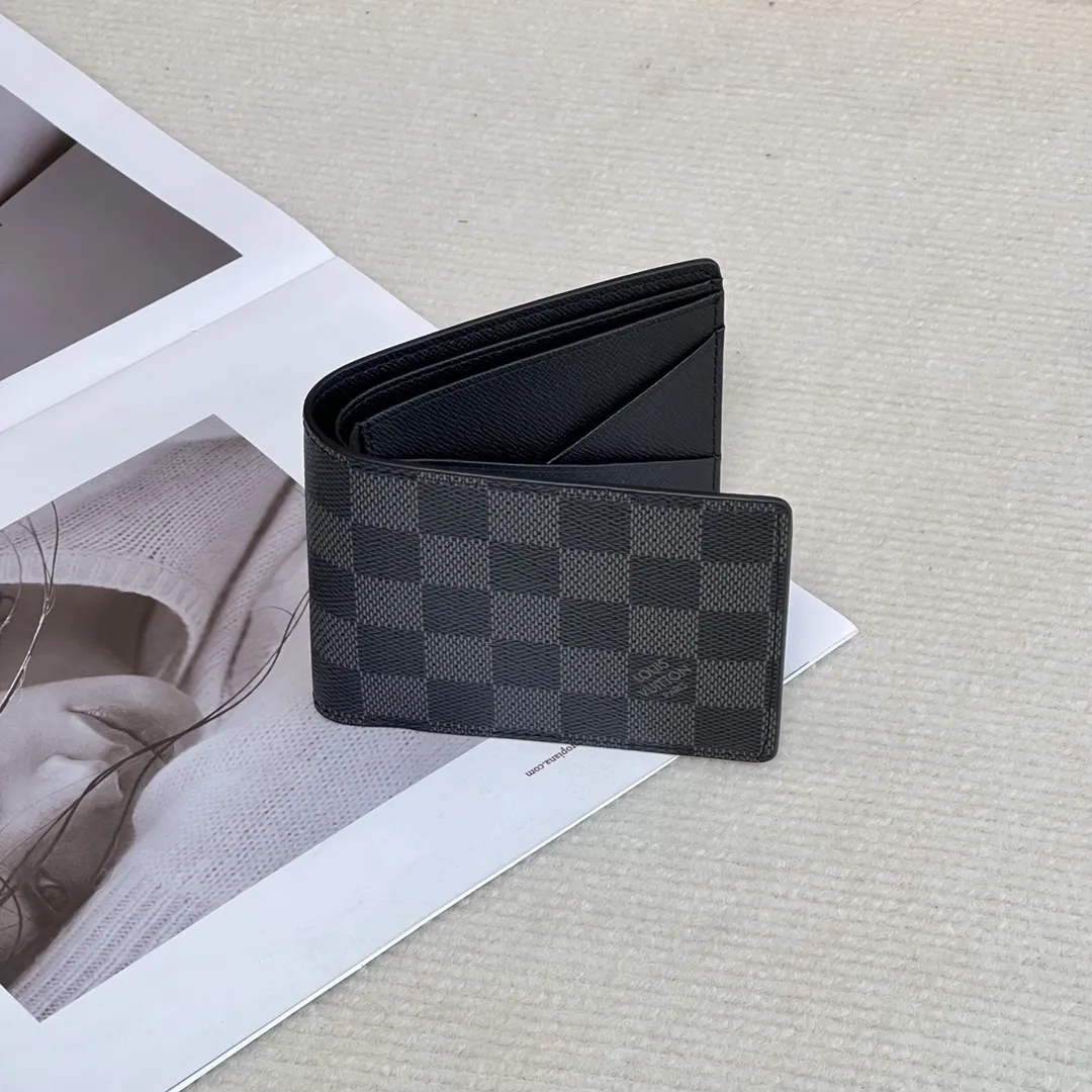 Alternative view of Louis Vuitton Multiple Wallet N62663