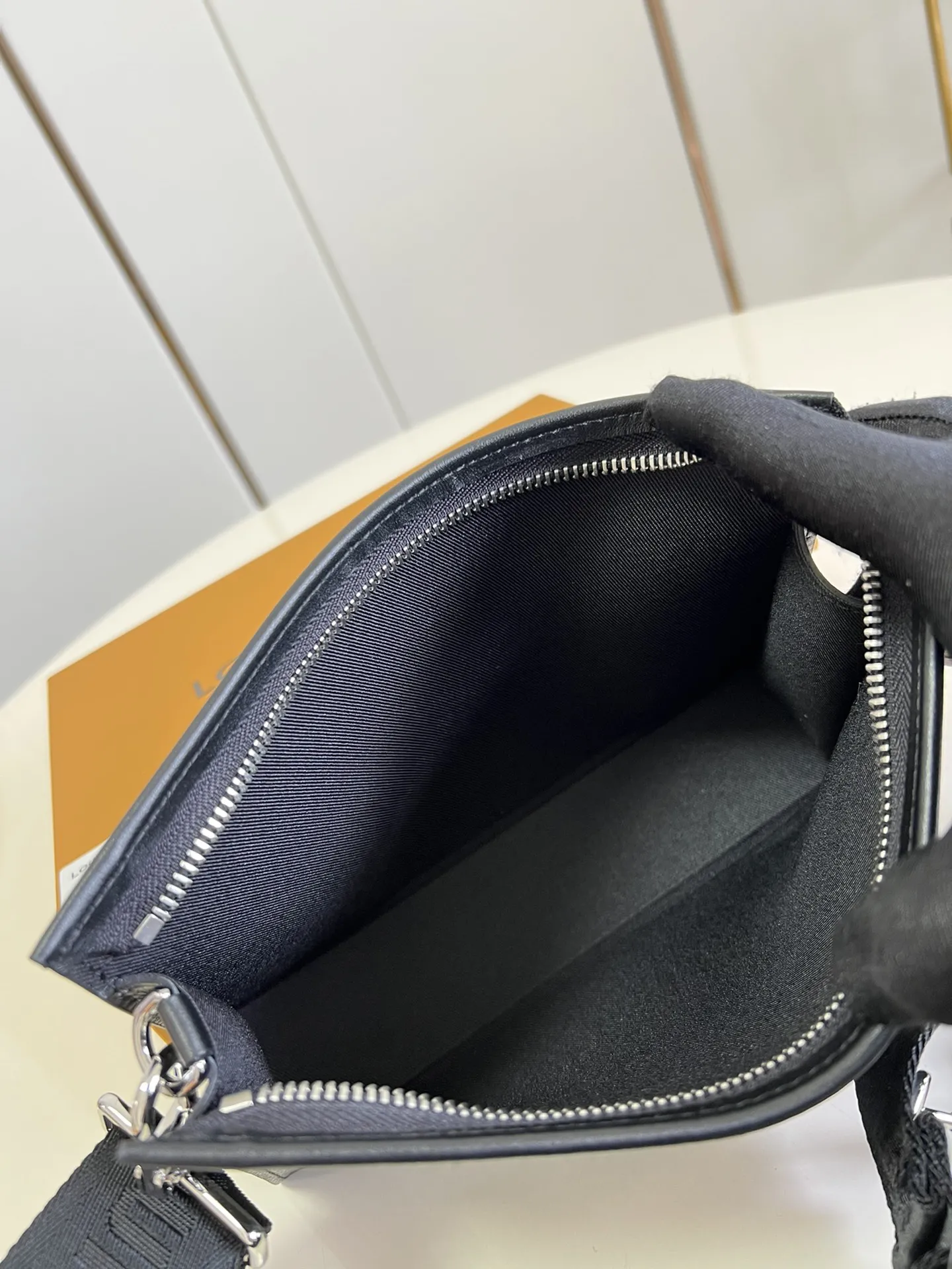 Alternative view of Louis Vuitton Gaston Wearable Wallet N64608