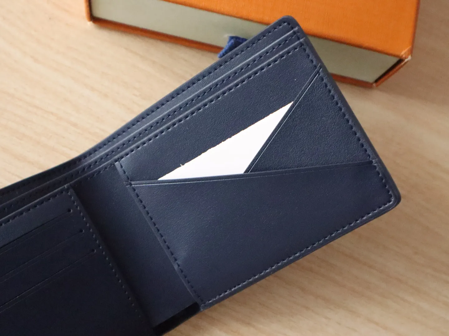 Louis Vuitton Multiple Wallet M14787 - Image 9