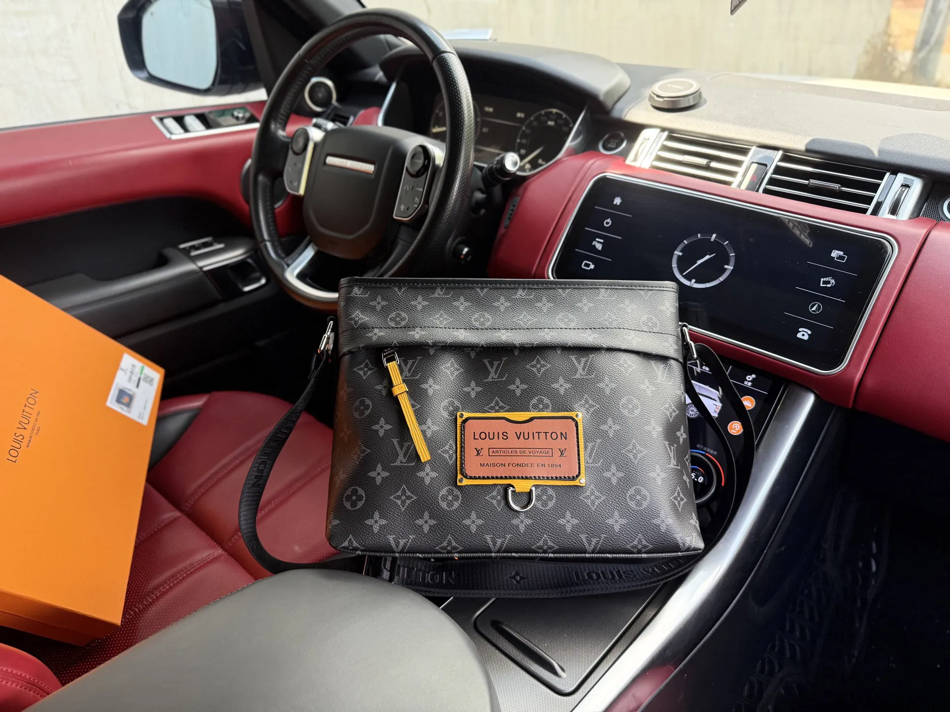 Louis Vuitton Besace Zippée M48219 - 图片 3
