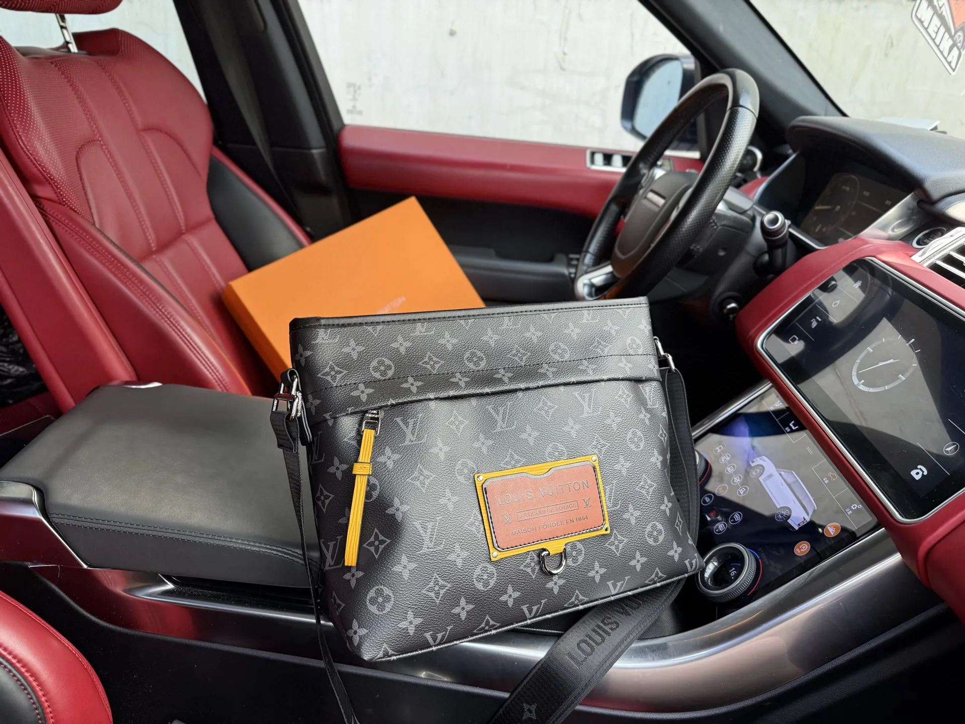 Louis Vuitton Besace Zippée M48219 - 图片 5
