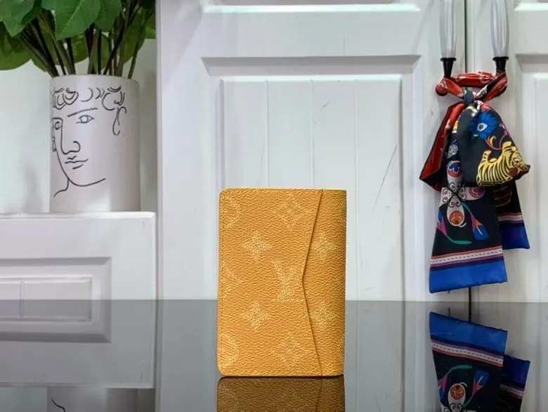 Louis Vuitton Pocket Organizer M12659 - Image 5