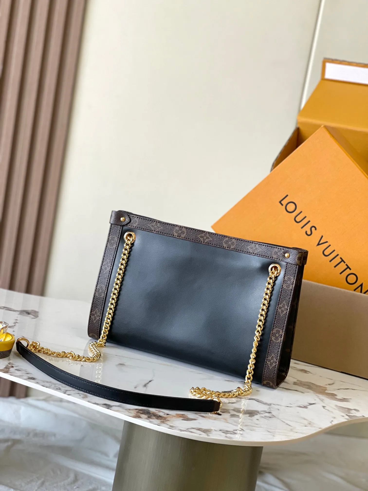 Louis Vuitton Nova PM M13140 - 图片 5