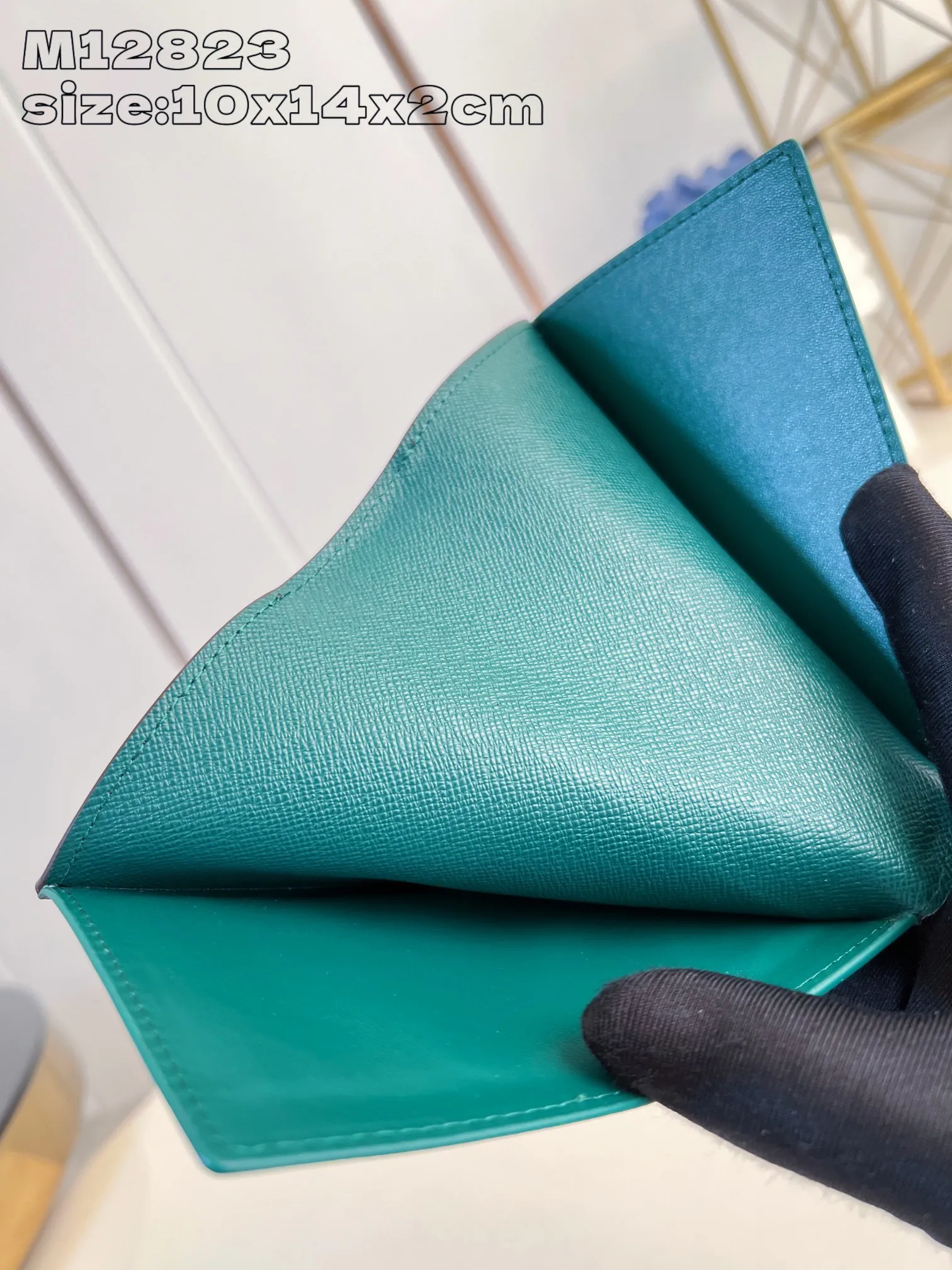Alternative view of Louis Vuitton Passport Cover M12823