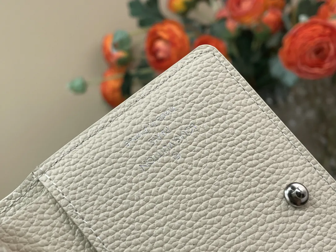 Louis Vuitton Lisa Wallet M12674 - 图片 10