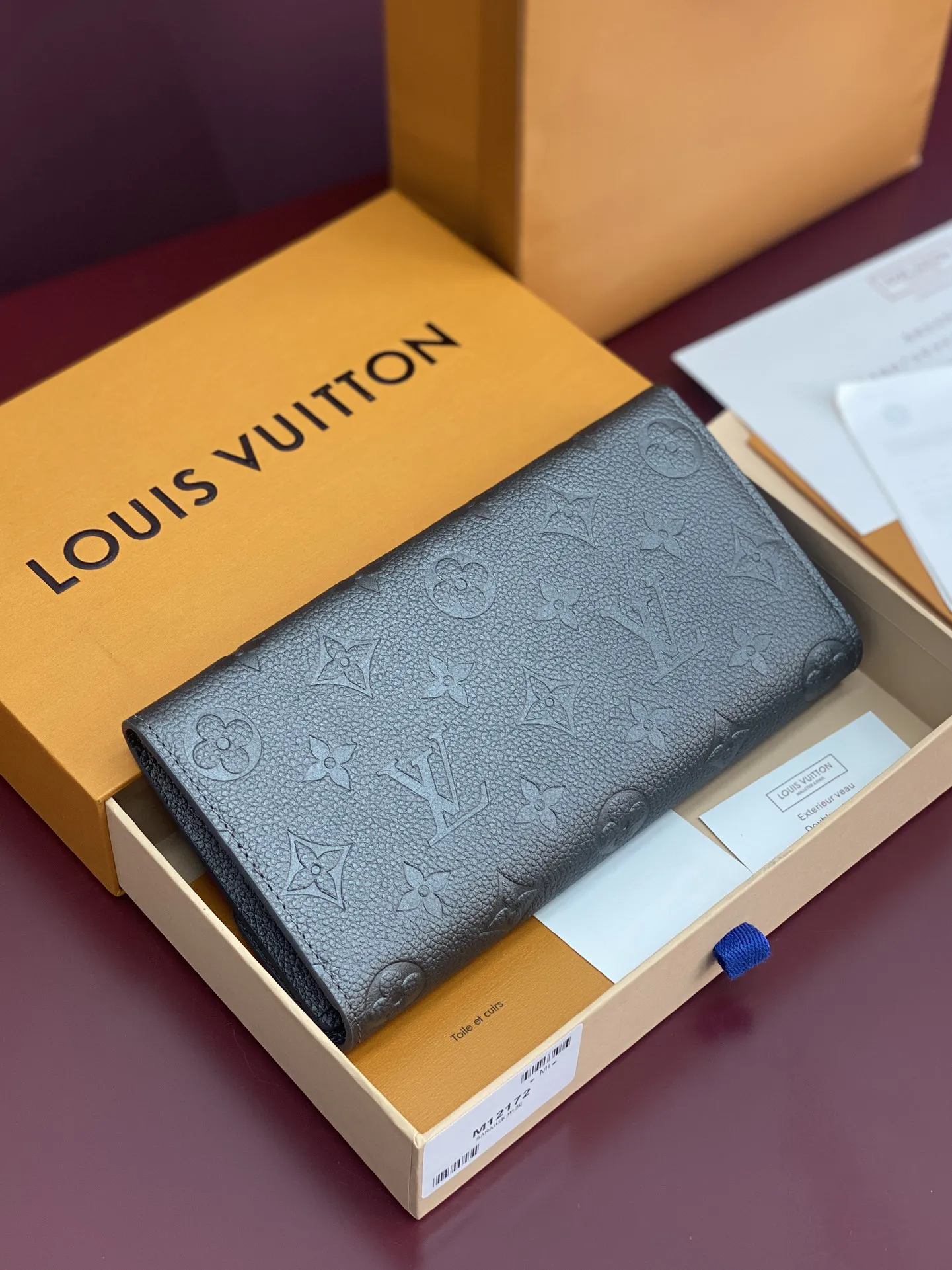 Louis Vuitton Sarah Wallet M12172 - Image 4
