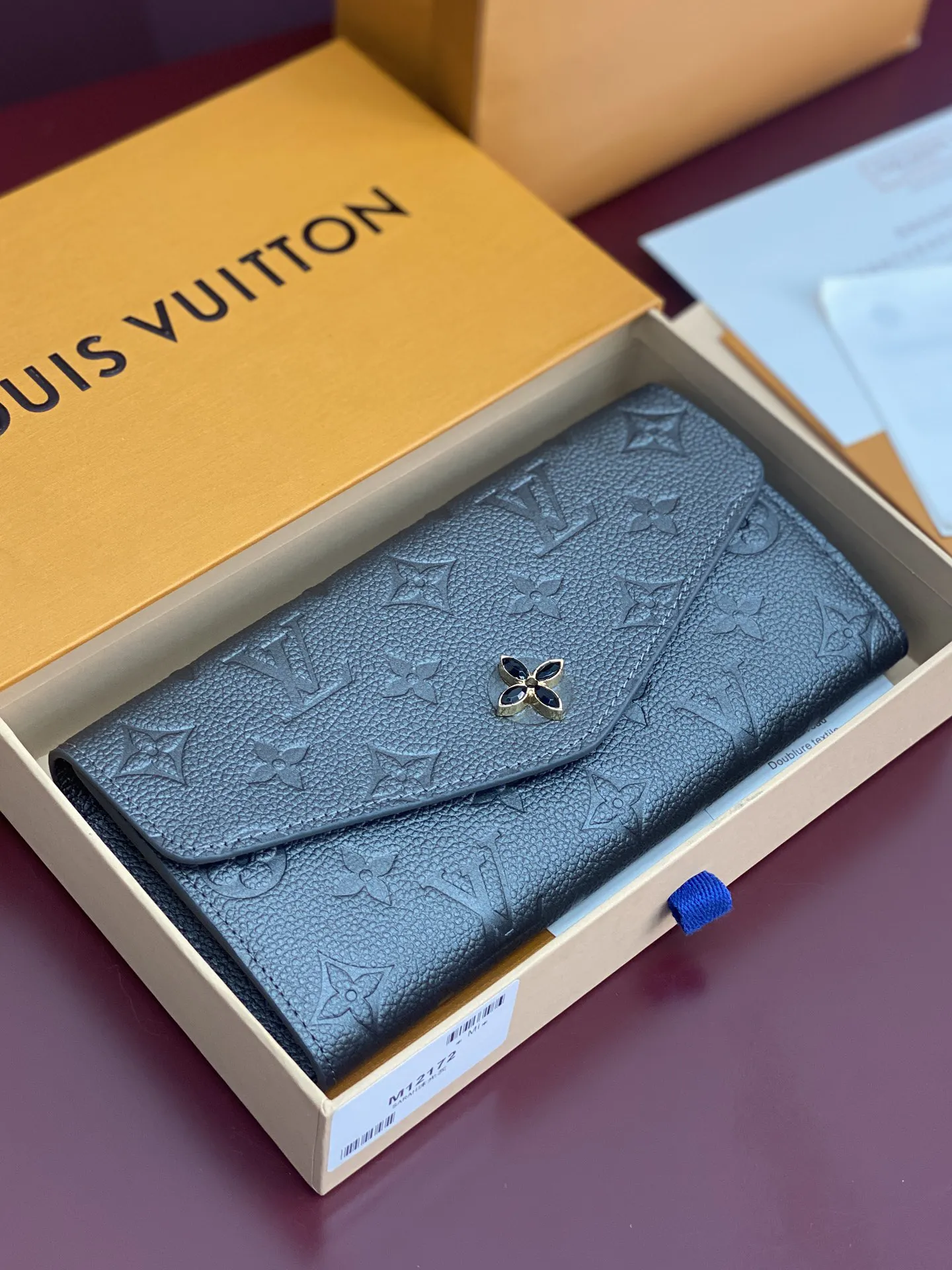Louis Vuitton Sarah Wallet M12172 - Image 5