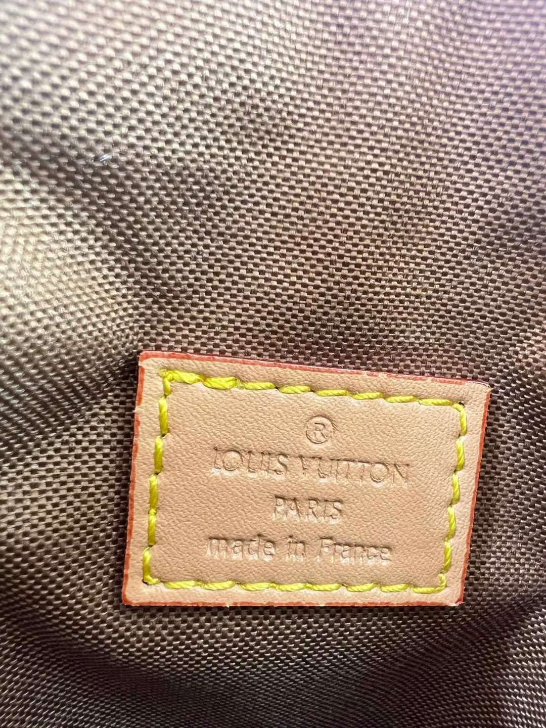 Alternative view of Louis Vuitton Fold Me Pouch M80874