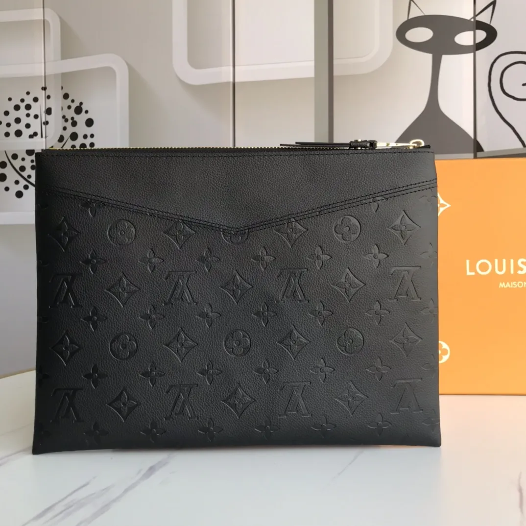 Louis Vuitton Daily Pouch M62937 - 图片 4