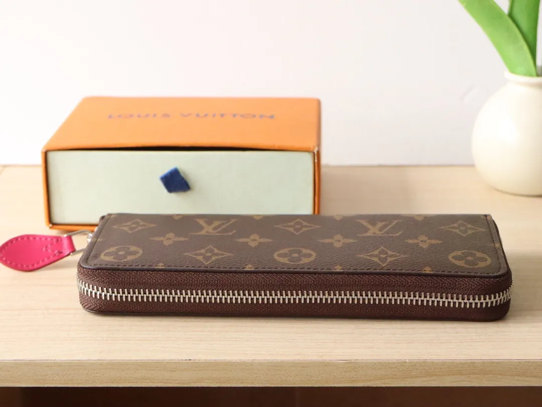 Louis Vuitton Clémence Wallet M12395 - 图片 5