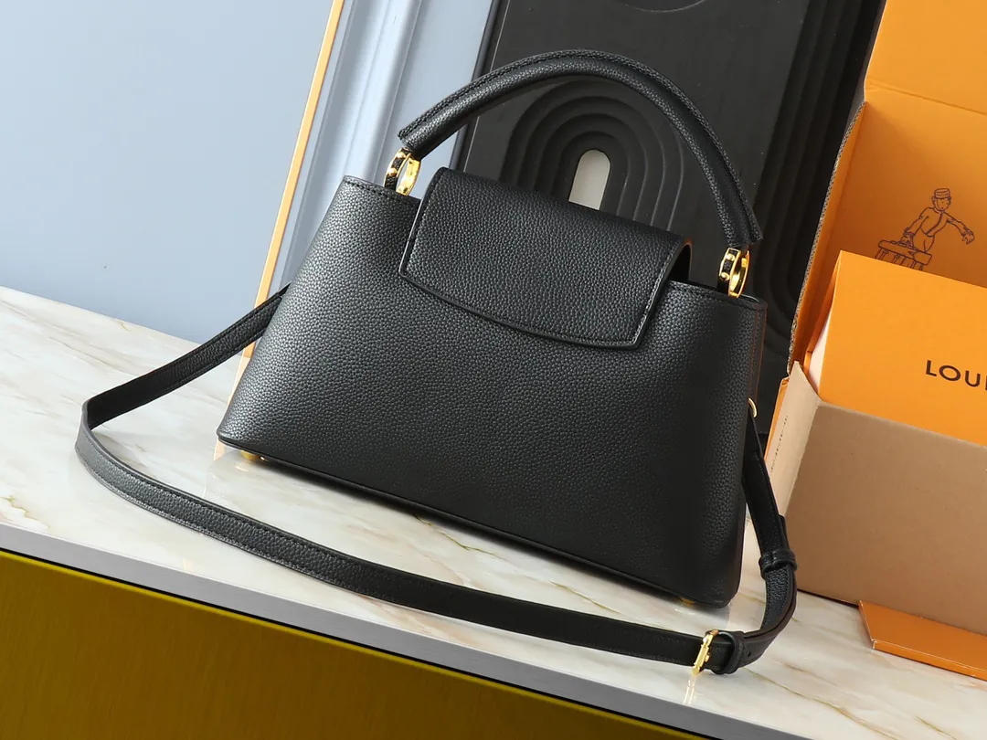 Louis Vuitton Capucines East-West MM M24664 - Image 5