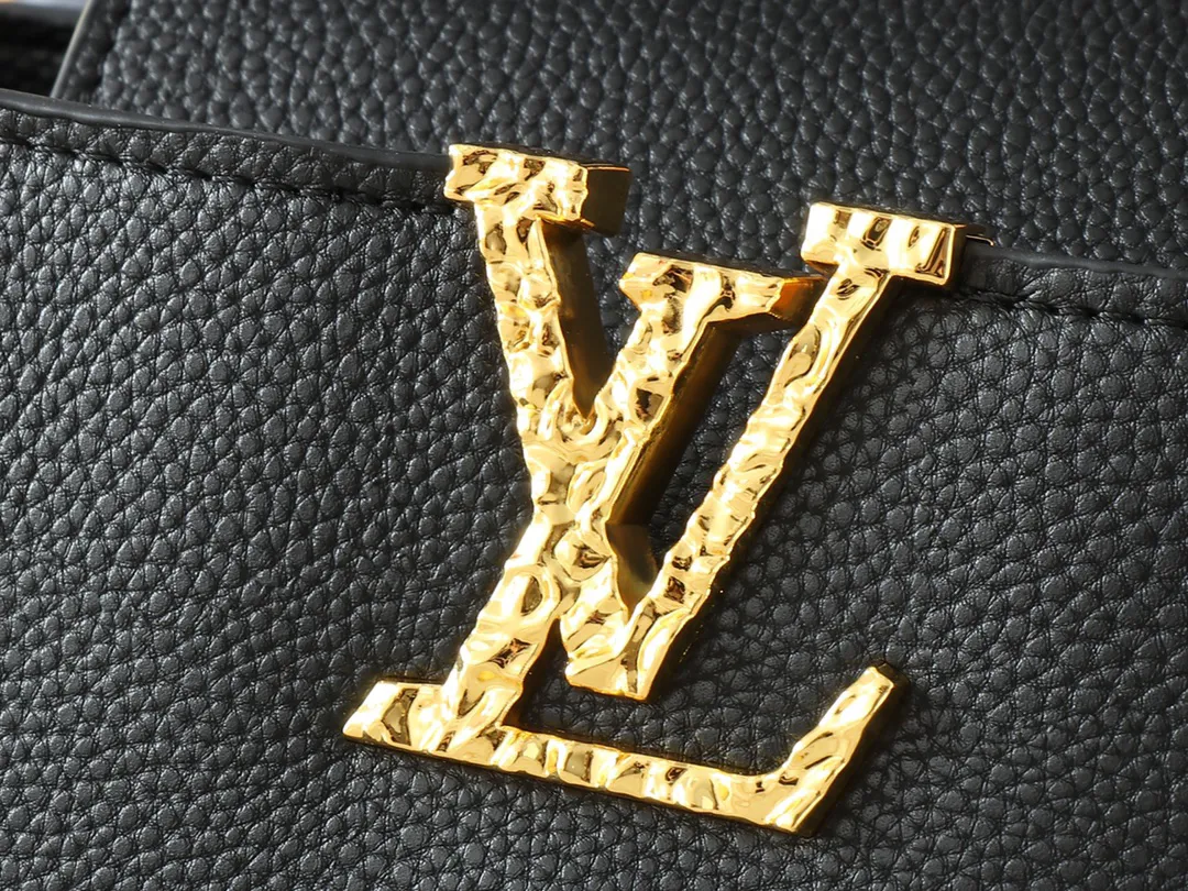 Louis Vuitton Capucines East-West MM M24664 - Image 7