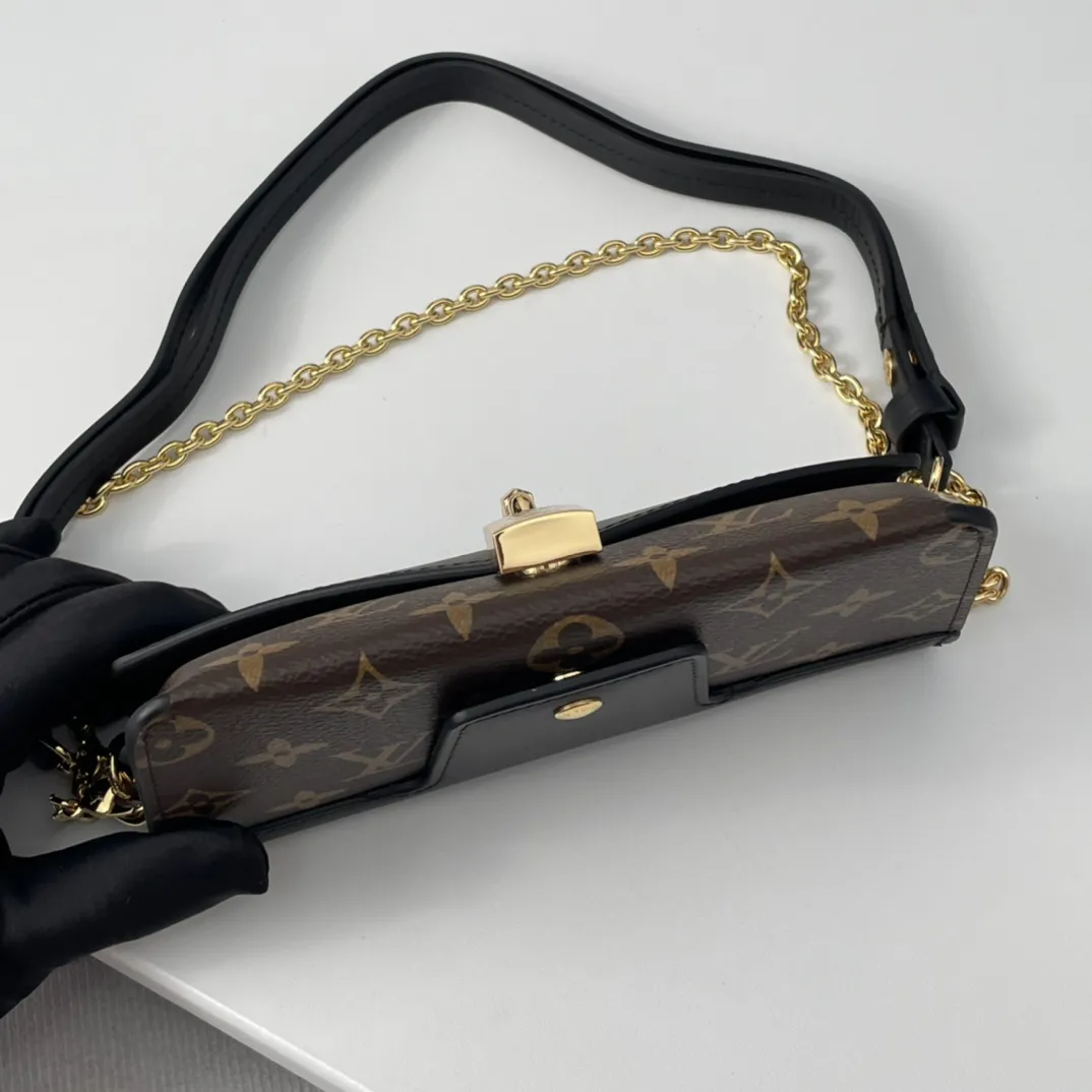 Louis Vuitton Padlock On Strap M80559 - 图片 4