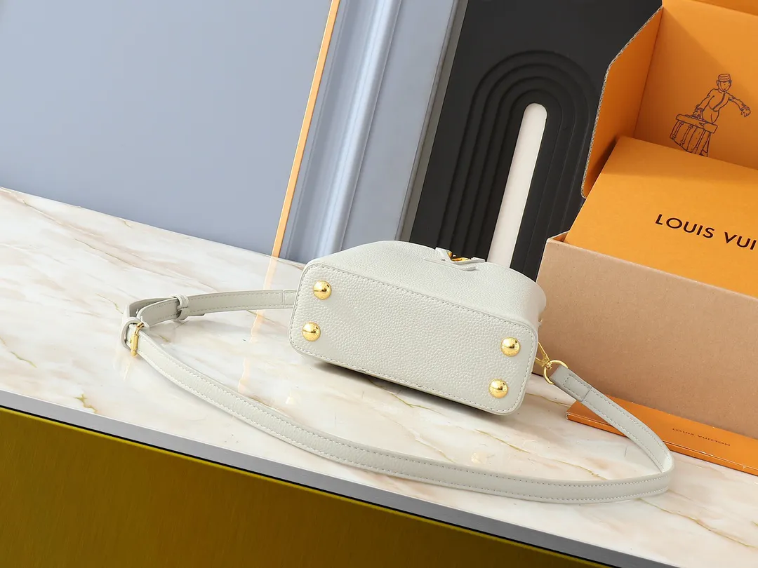 Louis Vuitton Capucines Mini M24733 - 图片 6
