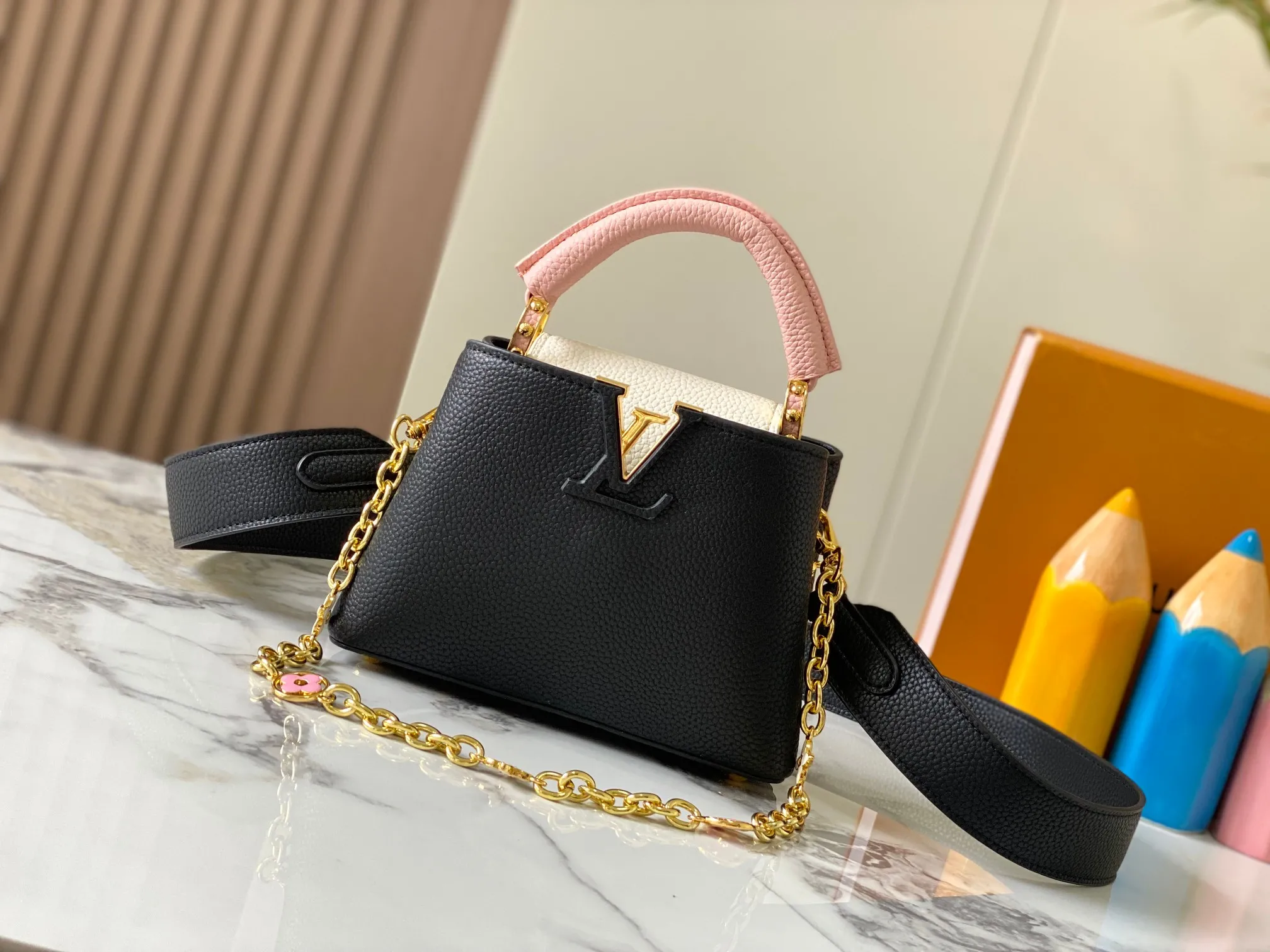 Louis Vuitton Capucines BB M23950 - 图片 3