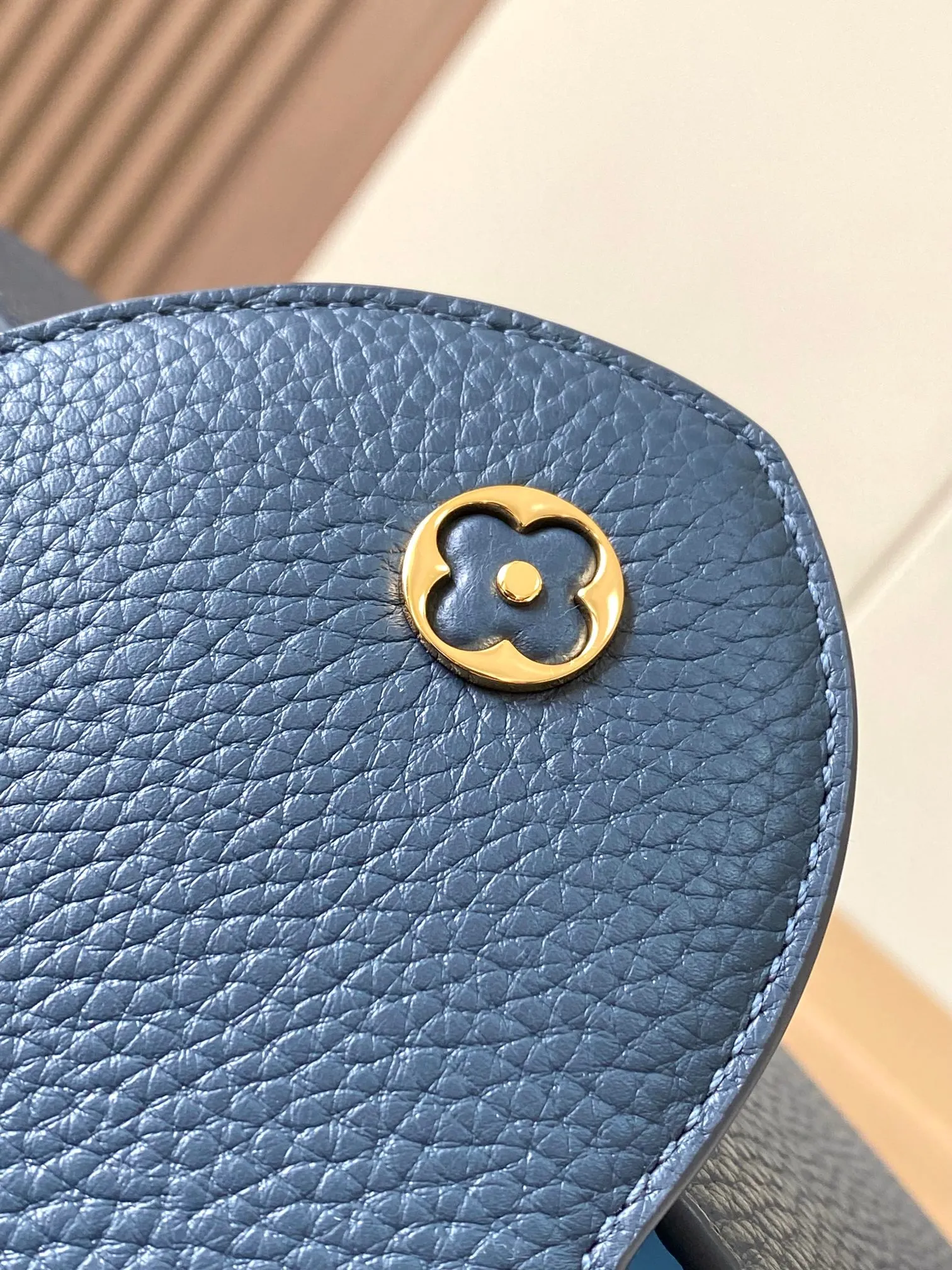 Louis Vuitton Capucines MM M23199 - 图片 7